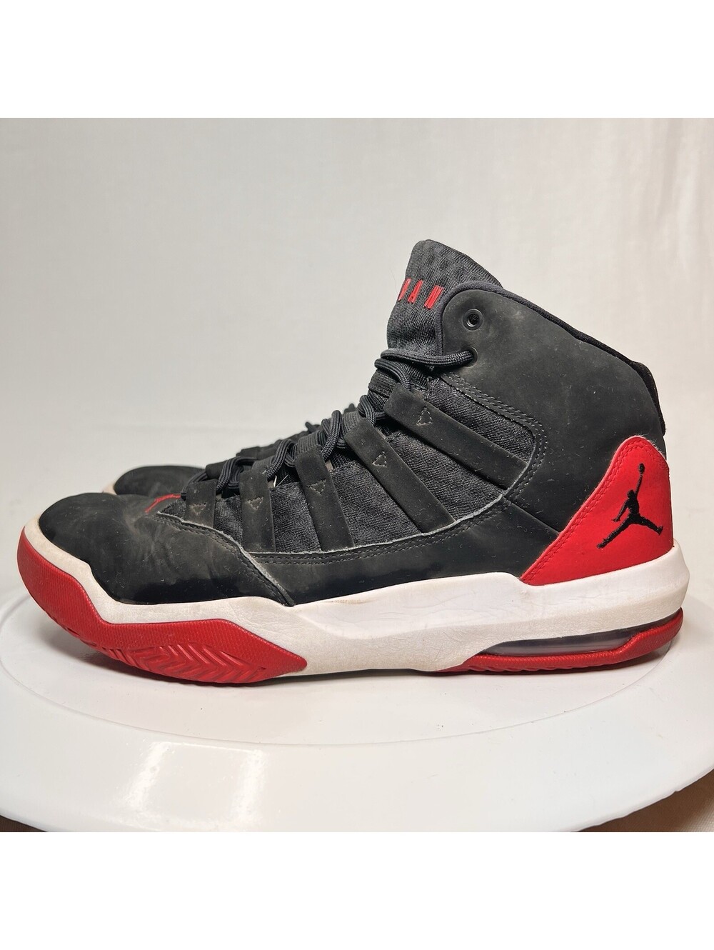 Jordan Max Aura Black Suede Basketball Shoes Mens Size 10 Nike Air Red White